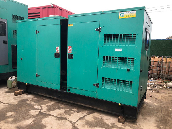 福州怎样合理控制磷酸铁锂蓄电池的充放电倍率以延长其使用寿命？